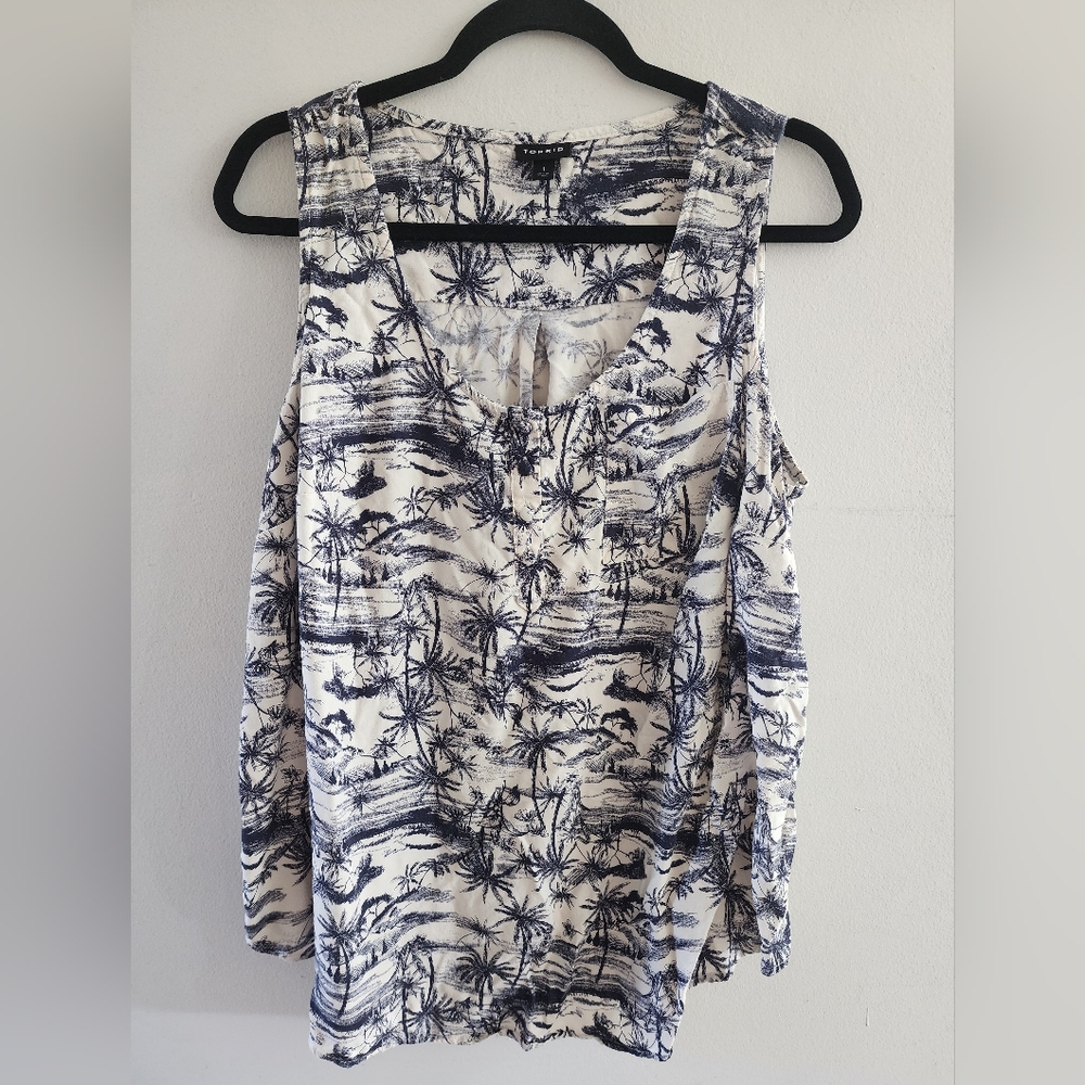 Torrid Harper tank blouse - palm trees